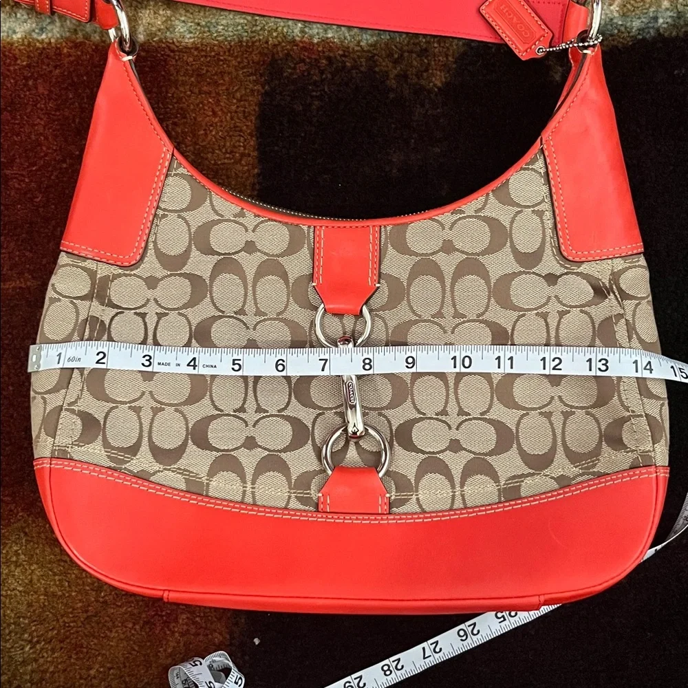 NWOT Coach Signature Hampton Hobo Shoulder Bag (F13069)